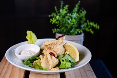 2-FOODSPACE_Salt-and-Pepper-Calamari-with-Caesar-Salad1.jpg