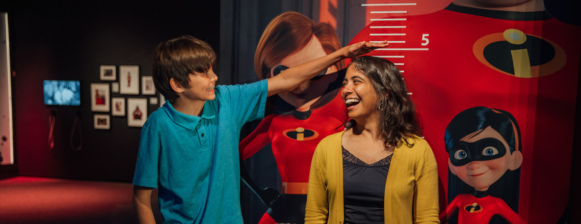 Disney100_Contigo_14-rbanner.jpg